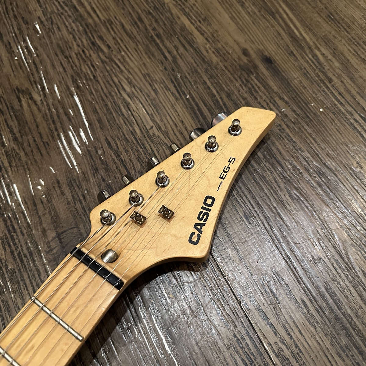 Casio EG-5 Vintage 80's(中古/送料無料)【楽器検索デジマート】 Casio EG-5 Vintage 80's(中古/送料無料)【楽器検索デジマート】