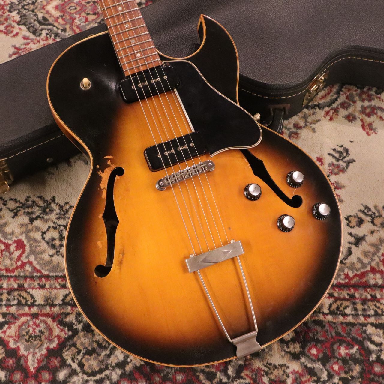 Gibson Custom Shop ES-135 ~Vintage Sunburst~ with Vintage Hard