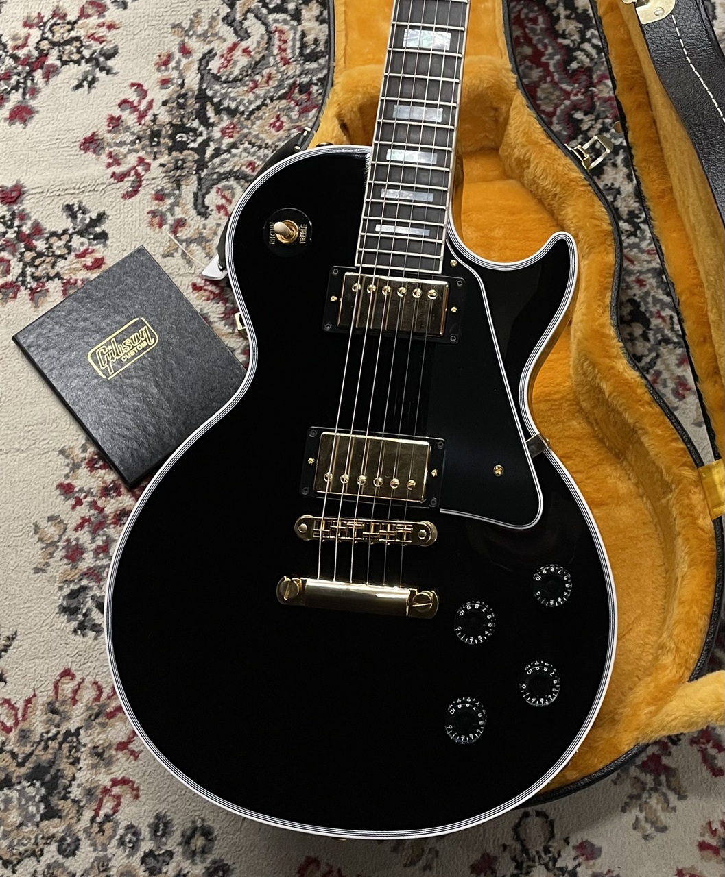 Gibson Custom Shop 【近日入荷!】Les Paul Custom Les Paul Custom W/ Ebony  Fingerboard Gloss(2024年製) （新品/送料無料）【楽器検索デジマート】