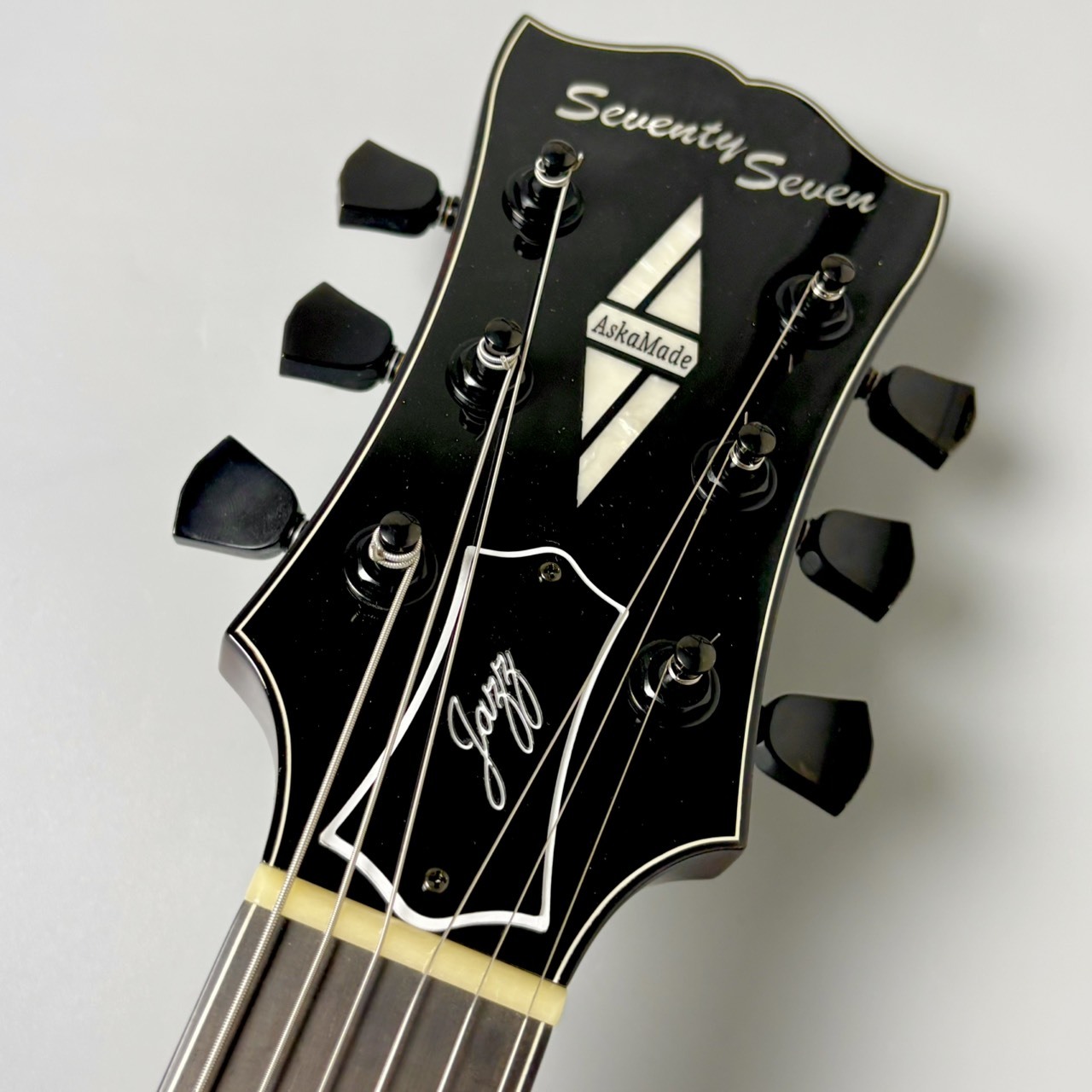 Seventy Seven Guitars ALBATROSS-JAZZ 20 SB -Sun Burst- 【2.92kg