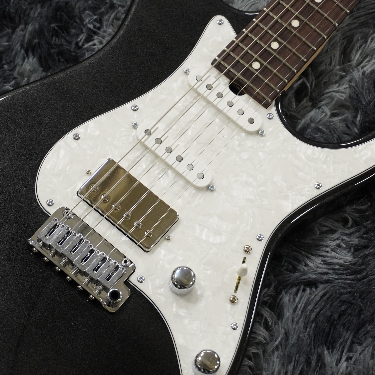 Kino stay 22F SSH Black Metallic【日本製】【2025年製】（新品/送料