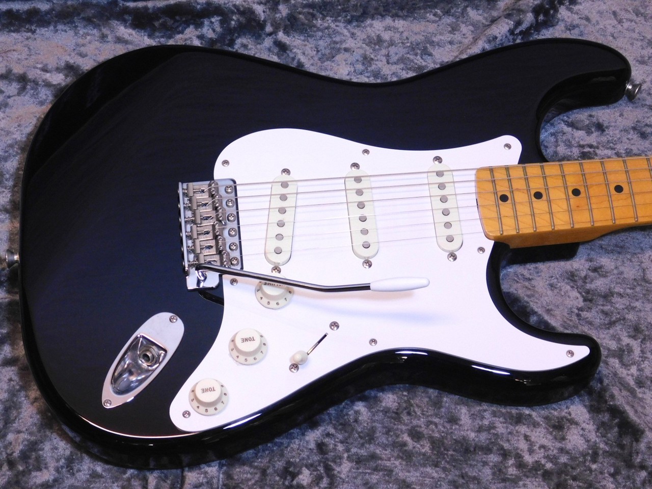 Fender Made in Japan Traditional 50s Stratocaster BLK(中古 Fender Made in Japan Traditional 50s Stratocaster BLK(中古