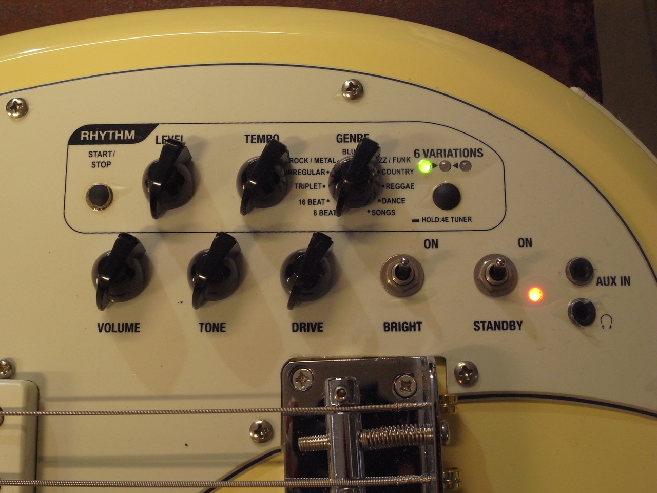 VOX APACHE-1B（中古）【楽器検索デジマート】