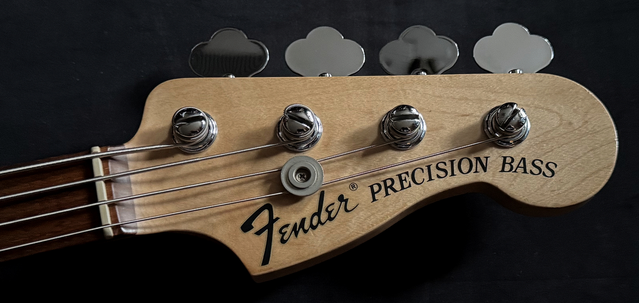 Fender Highway One Precision Bass（中古）【楽器検索デジマート】