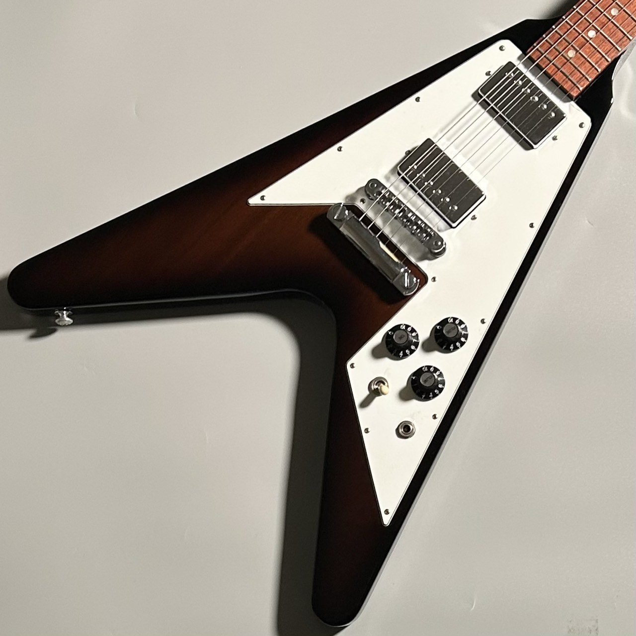 Gibson Gibson Flying V 2015 JP【現物写真】【3.27kg】（中古/送料