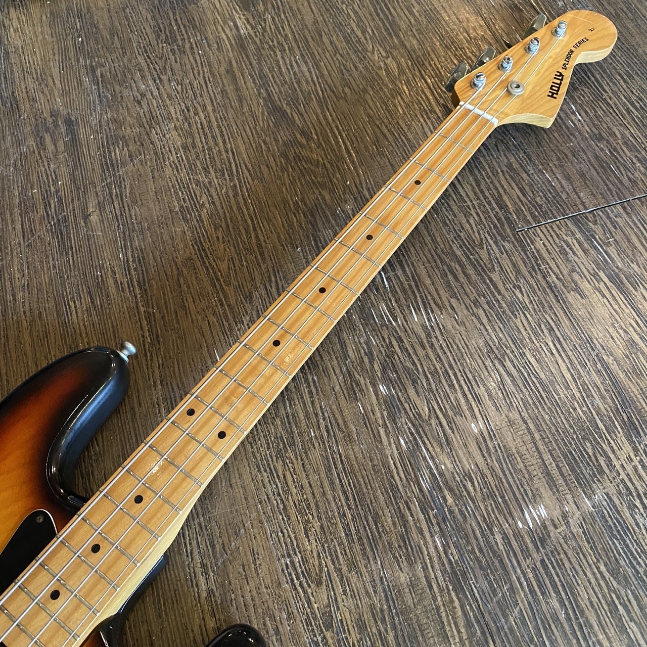 HOLLY Splendor Series Electric Bass Guitar（中古/送料無料）【楽器