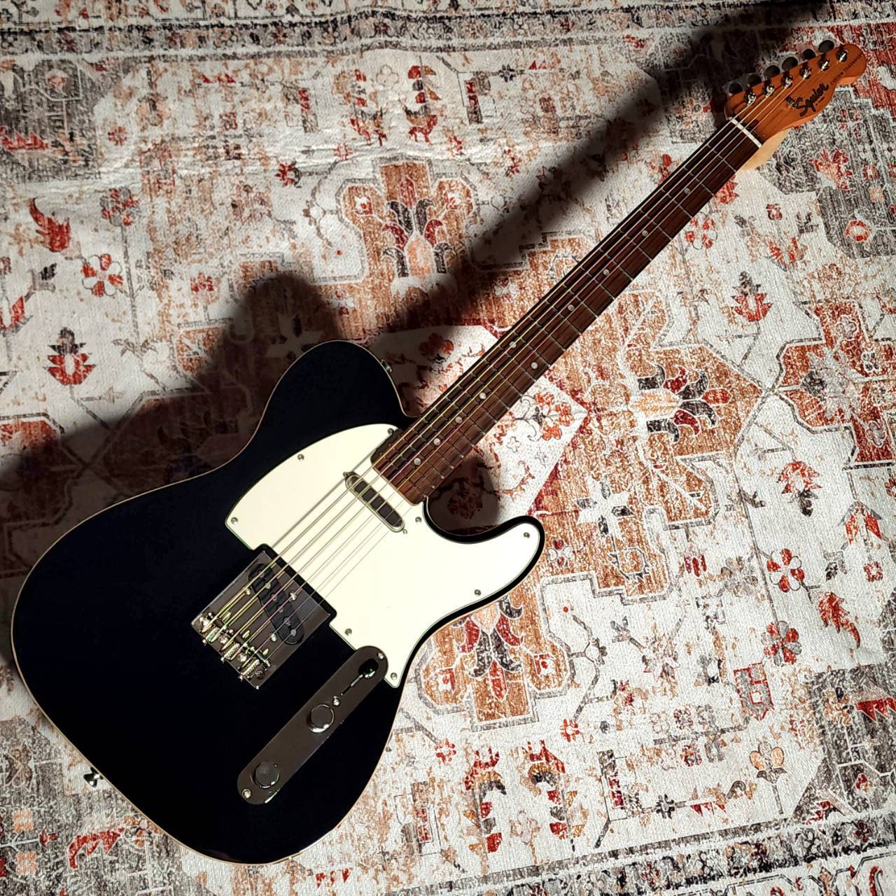 Squier by Fender Classic Vibe Baritone Custom Telecaster Black【バリトンギター 】（新品/送料無料）【楽器検索デジマート】