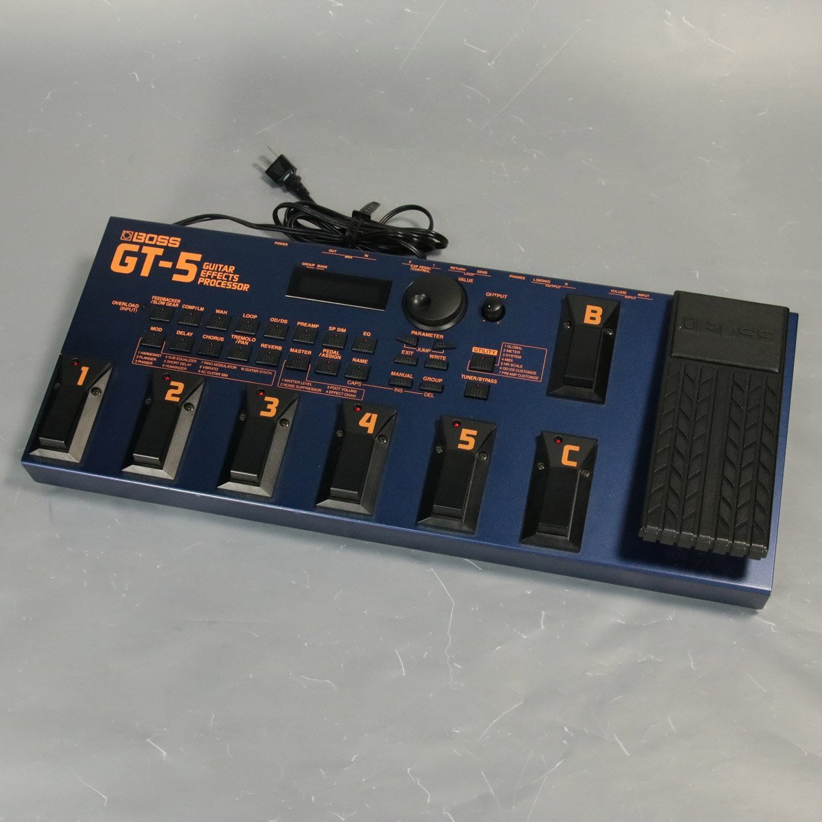 BOSS GT-5 Guitar Effects Processor マルチエフェクター フロアタイプ 