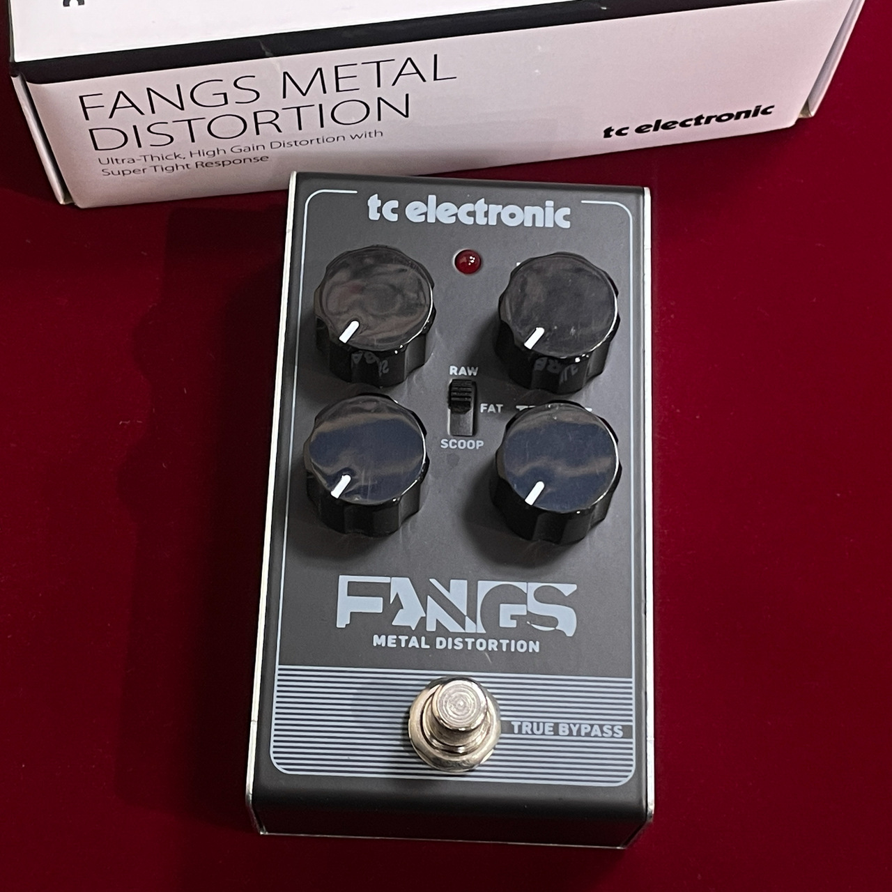 tc electronic Fangs Metal Distortion【中古】【箱付】（中古）【楽器検索デジマート】