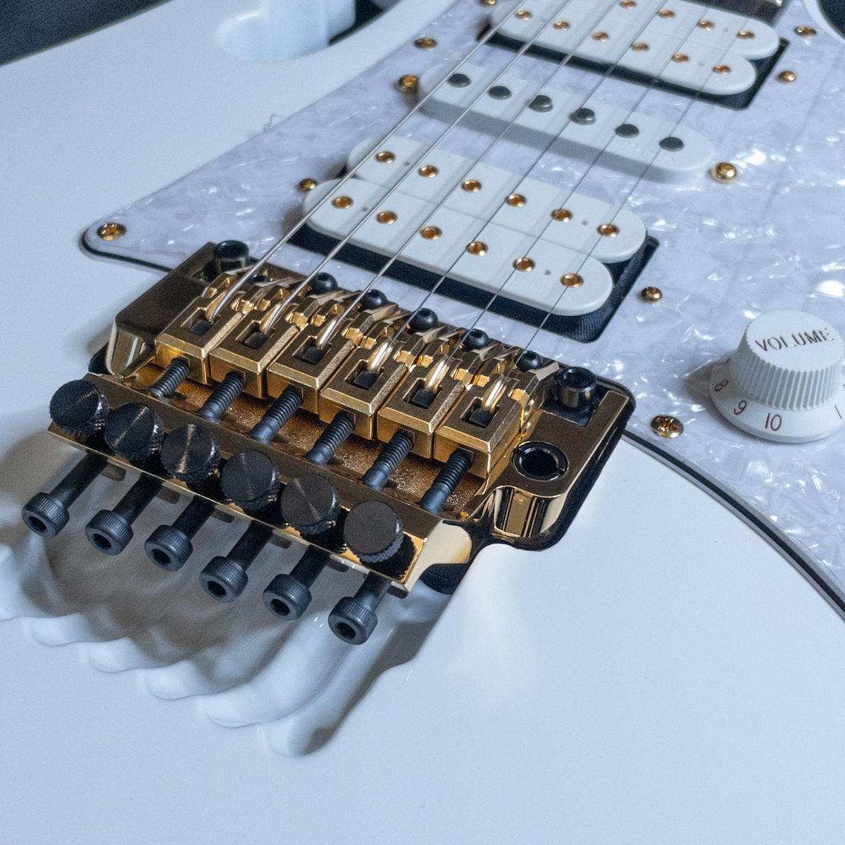 Ibanez JEM7VP WH(White) Steve Vai Signature Model（新品特価