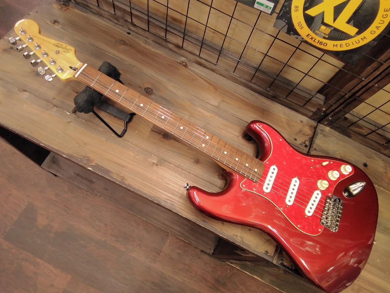 Squier ストラトキャスター vintage modified Squier By Fender Vintage Modified Stratocaster Vintage