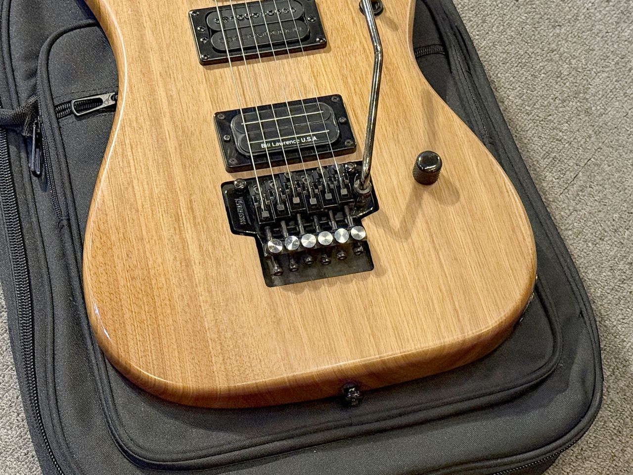 Washburn N2 Tattoo Nuno Bettencourt Signature（中古）【楽器検索