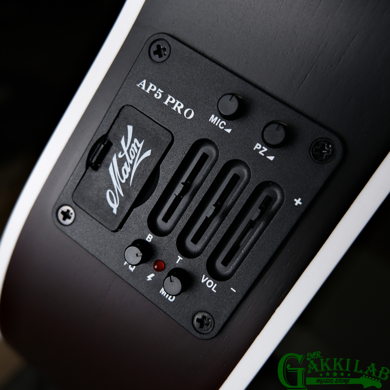 MATON EMTB6 Troubadour-Mini 【1.71kg】【現物画像】（中古）【楽器
