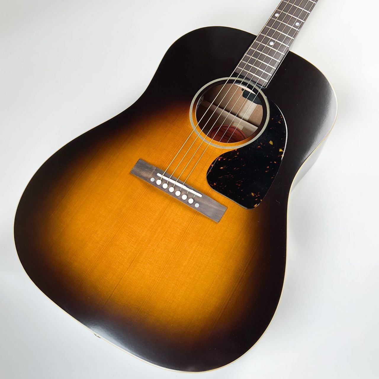 エピフォン　J-45　奥田民生モデル Epiphoneから2本目となる奥田民生シグネチャーモデルが発売。