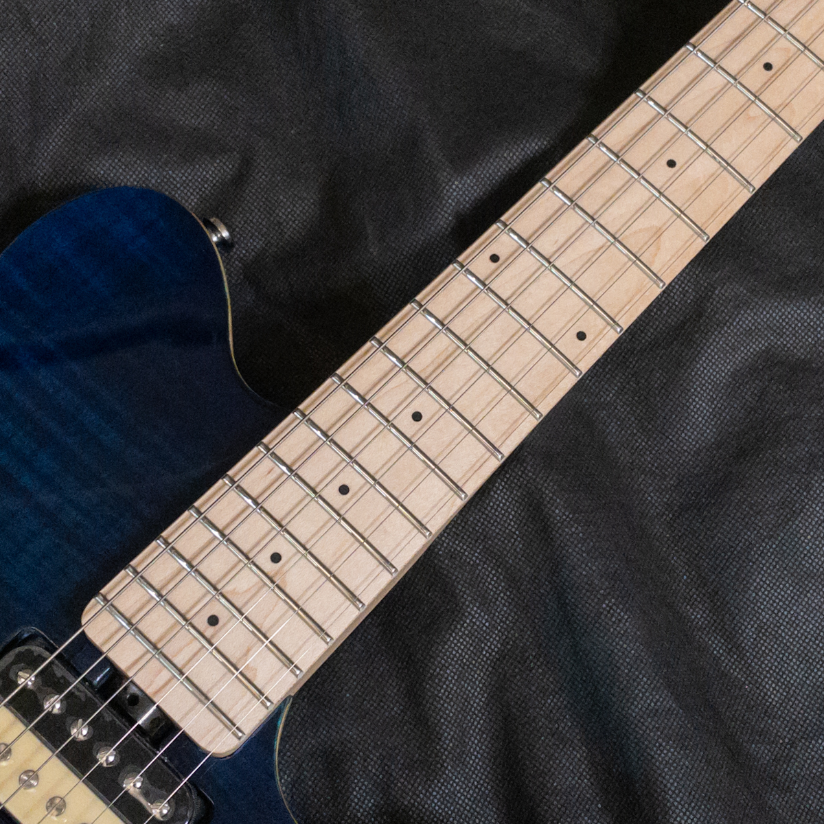 Sterling by MUSIC MAN SUB AX3FM-NBL-M1 (Neptune Blue)（新品特価