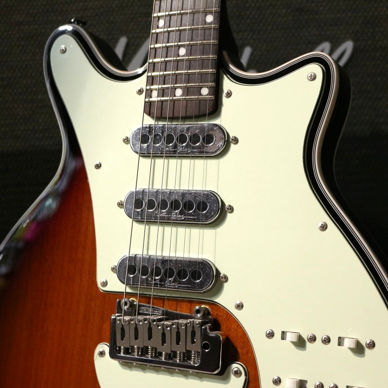 DeacyAmp. ブライアン　メイ Brian May Guitars 【軽量3.22kg】Brian May Special 