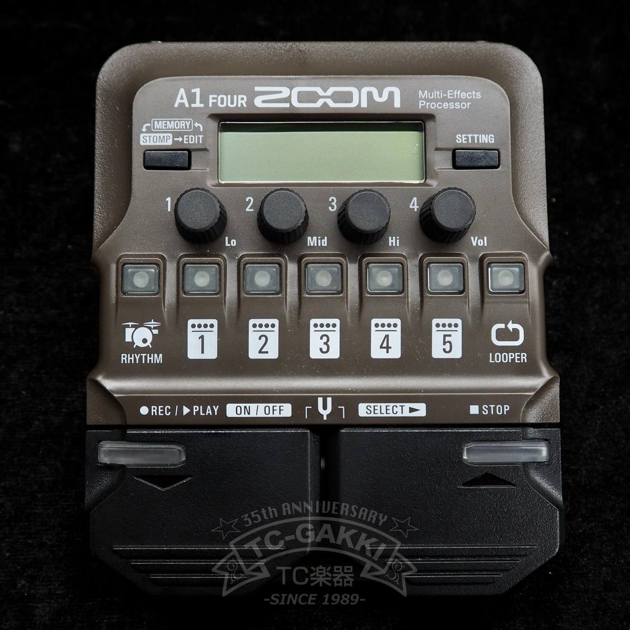 ZOOM A1 FOUR マルチエフェクター　中古美品　お値下げ ZOOM A1 FOUR Multi-Effects Processor（中古）【楽器検索デジマート】