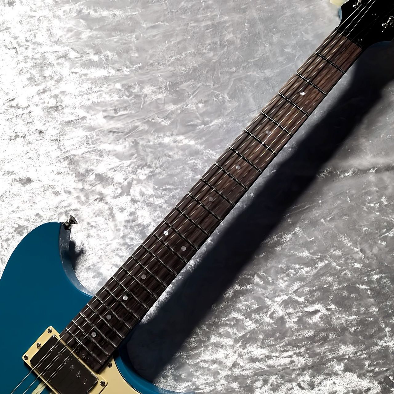 YAMAHA RSE20 スイフトブルー エレキギター REVSTARシリーズ 【現物