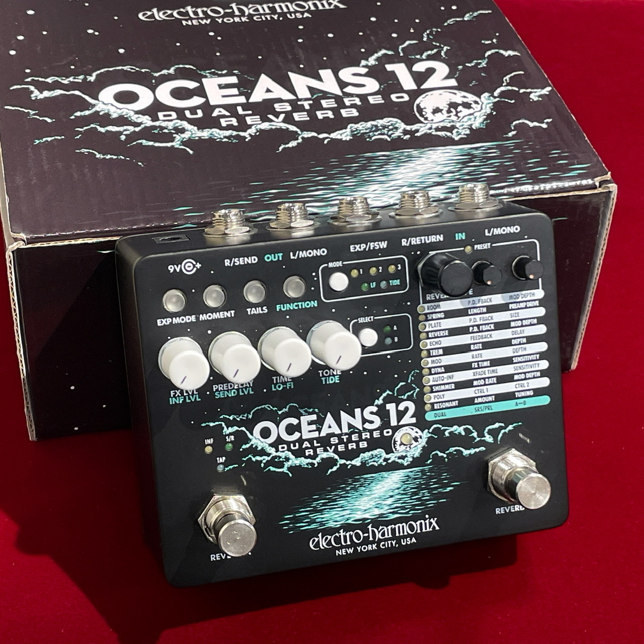 Electro-Harmonix Oceans 12 【12種デュアル・マルチリバーブ】【9V 