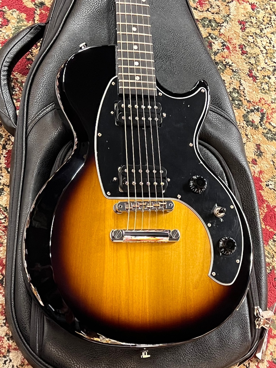 Gibson 【NEW】Les Paul Music City Special ~Tobacco Sunburst