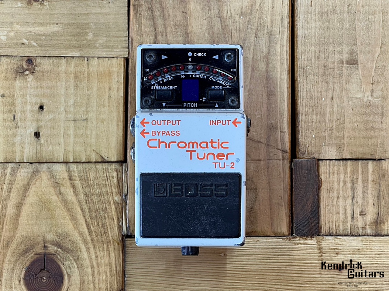 お気に入り Boss TU-2 zZounds | Pedal Supply Power and Tuner