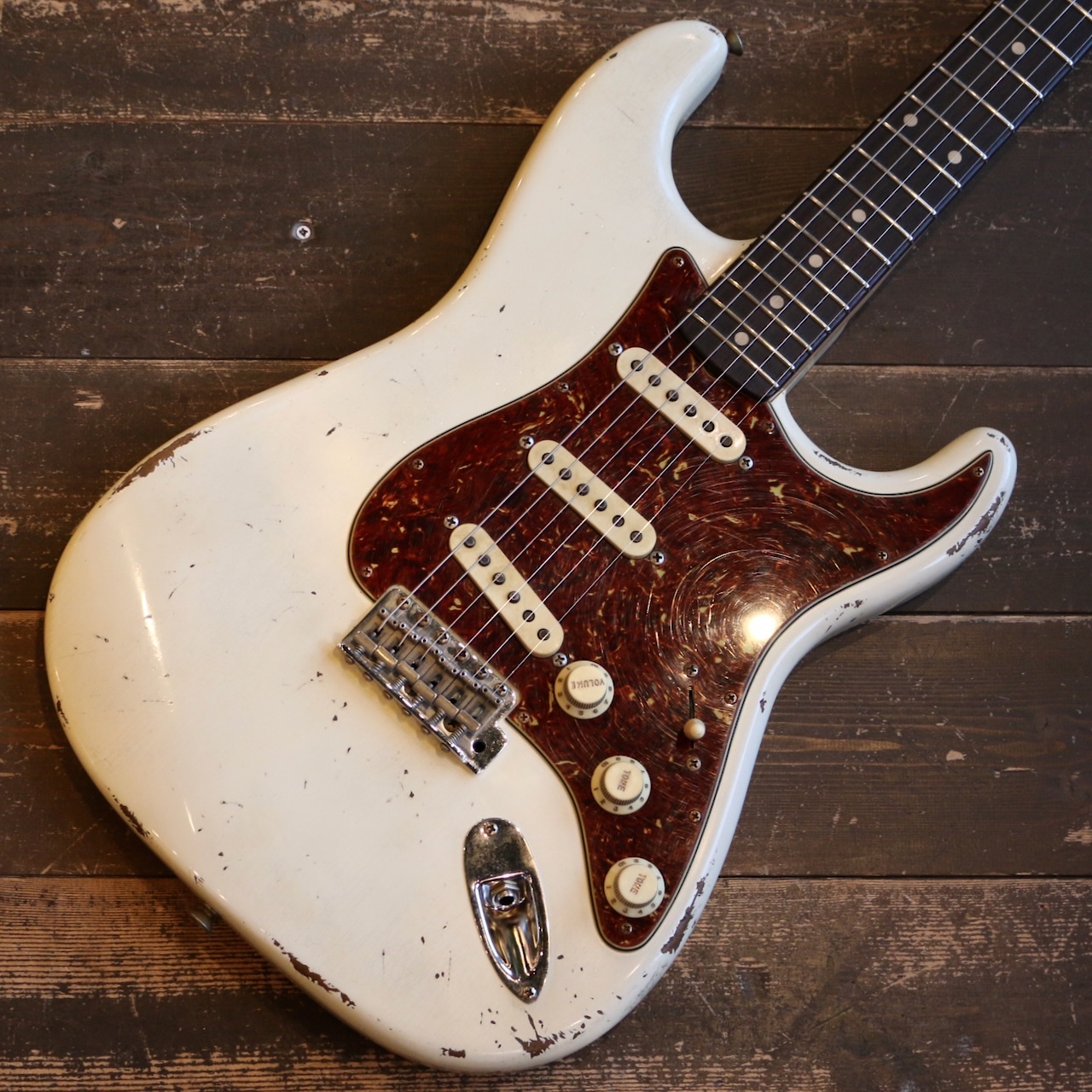Fender Custom Shop 60S Stratocaster Relic Aged Olympic White