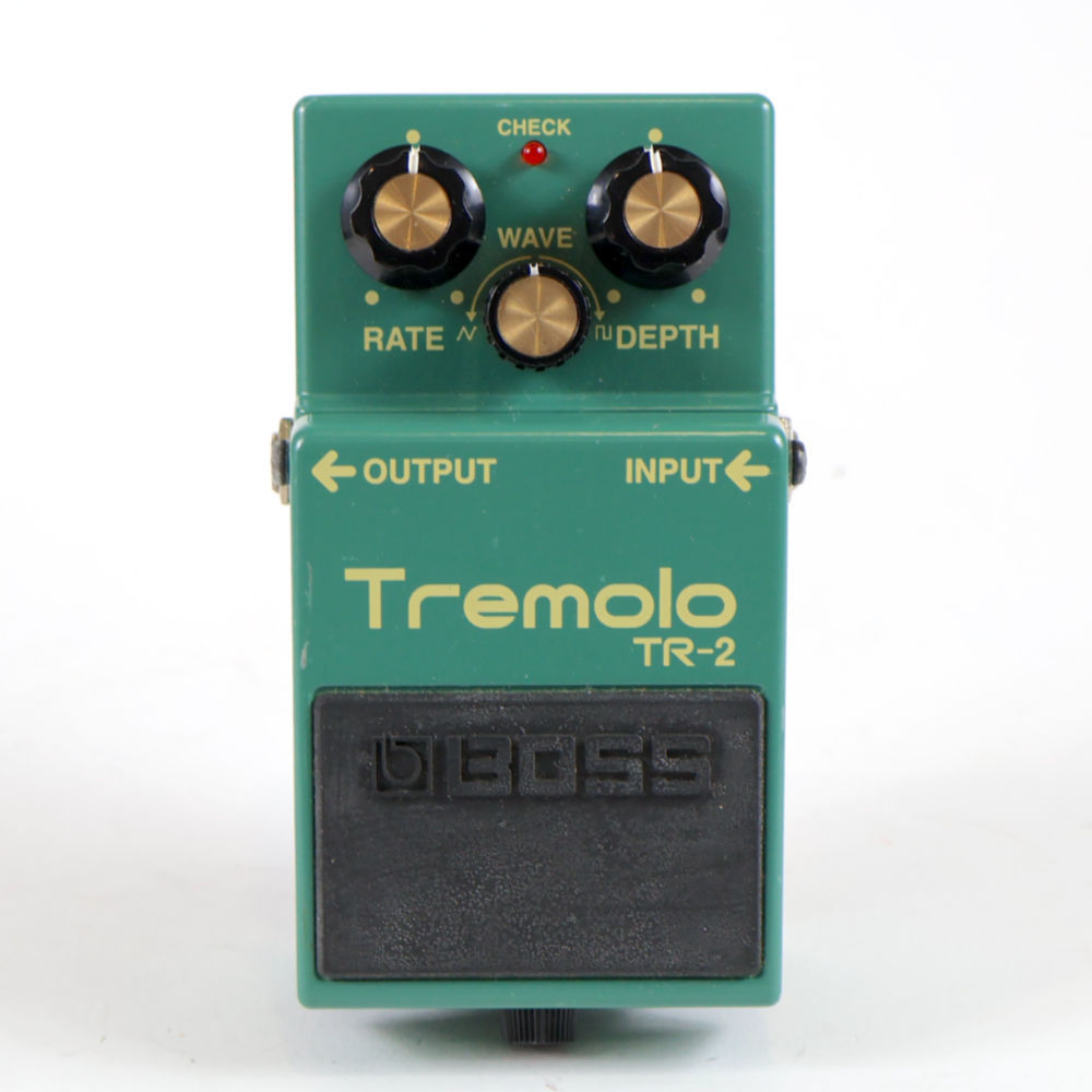 BOSS Tremolo TR-2 ギターエフェクター 台湾製 BOSS 【中古】 トレモロ エフェクター BOSS TR-2 Tremolo ギター