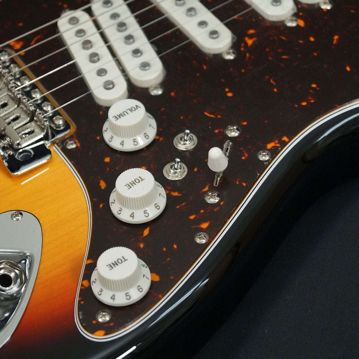 ま*男様 90年代 フェンダー 弦楽器 中古 現状品　ジャンク品 ま*男様 90年代 フェンダー 弦楽器 中古 現状品 ジャンク品