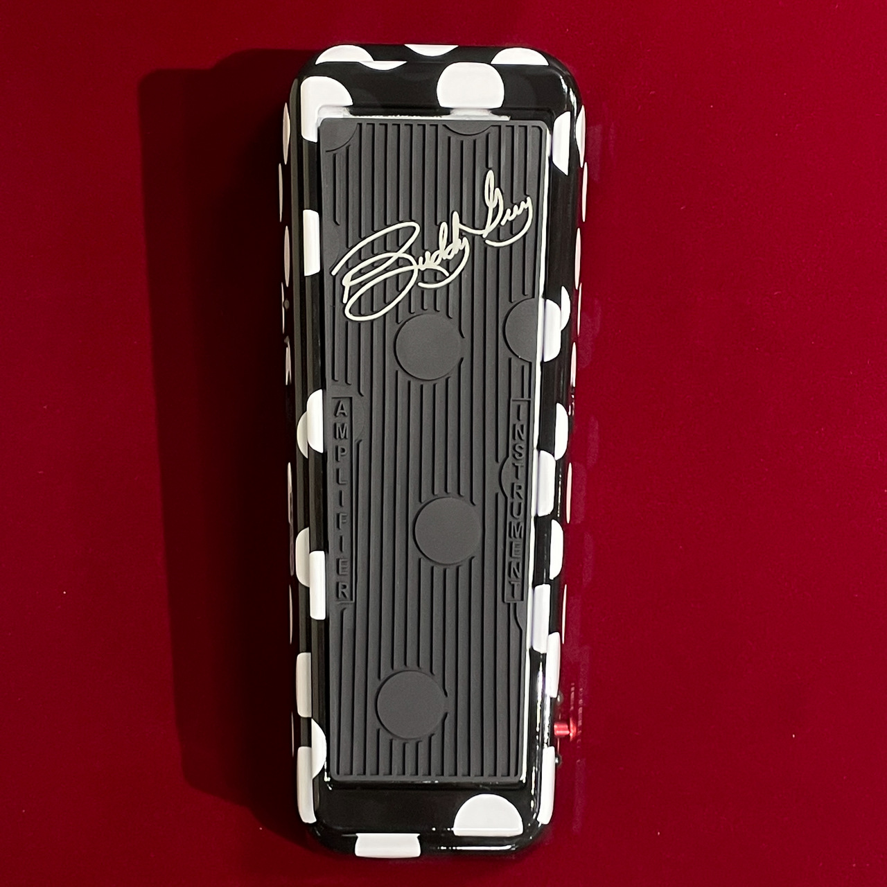 Amazon.com: Cry Baby Buddy Guy Wah (BG95) : Musical Instruments