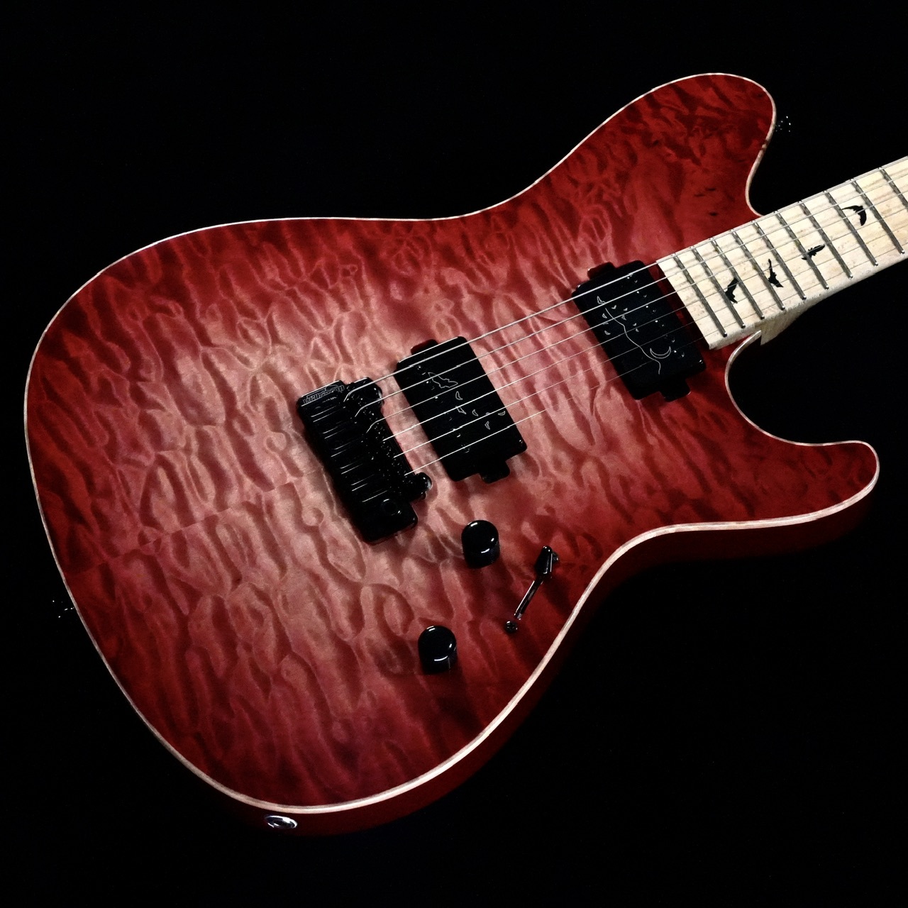 Sugi DS496M 6A+ Quilted Maple Body Top/Black&Abalone Bat Inlays