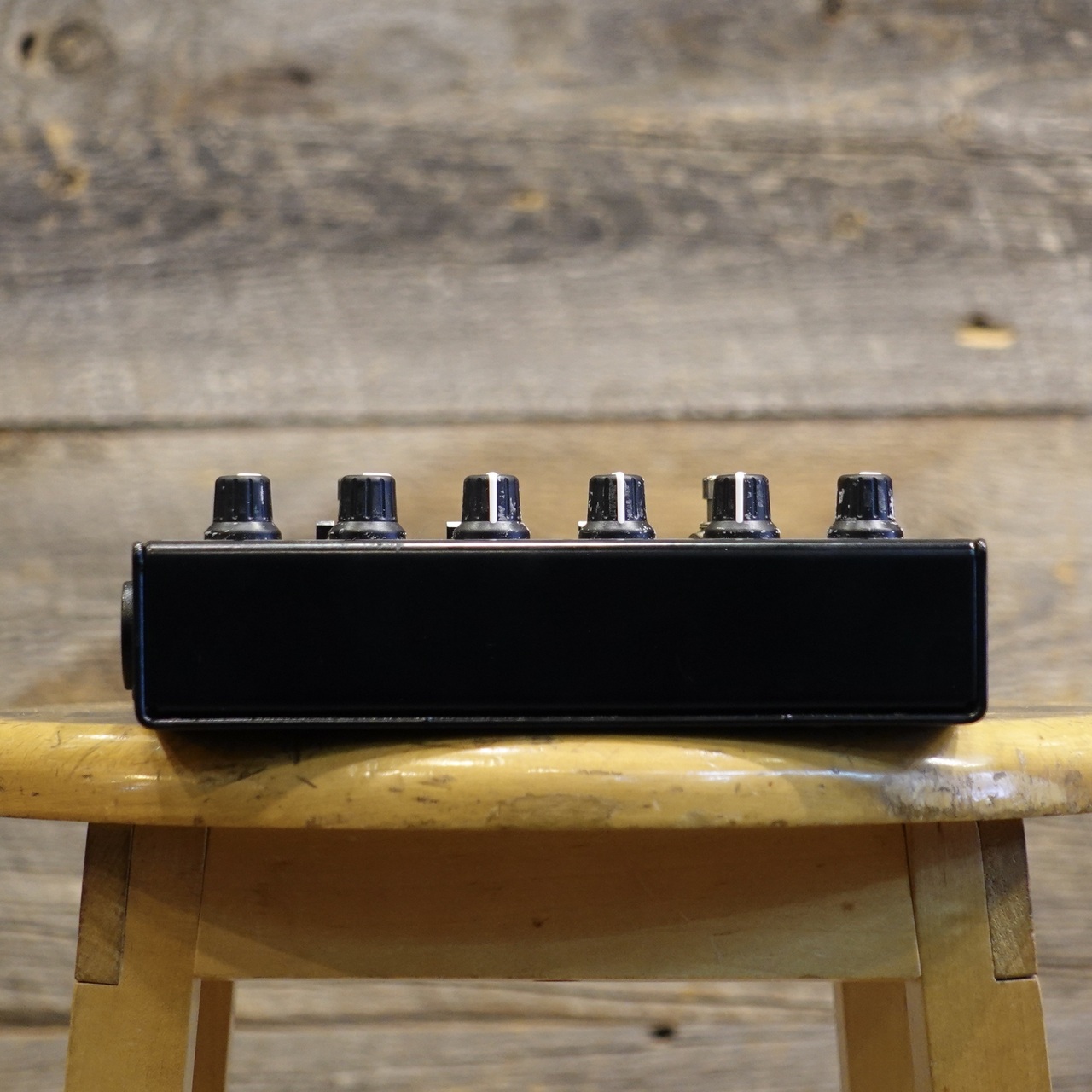 Radial BASSBONE V2 ベースプリアンプ 中古品 Radial BASSBONE V2