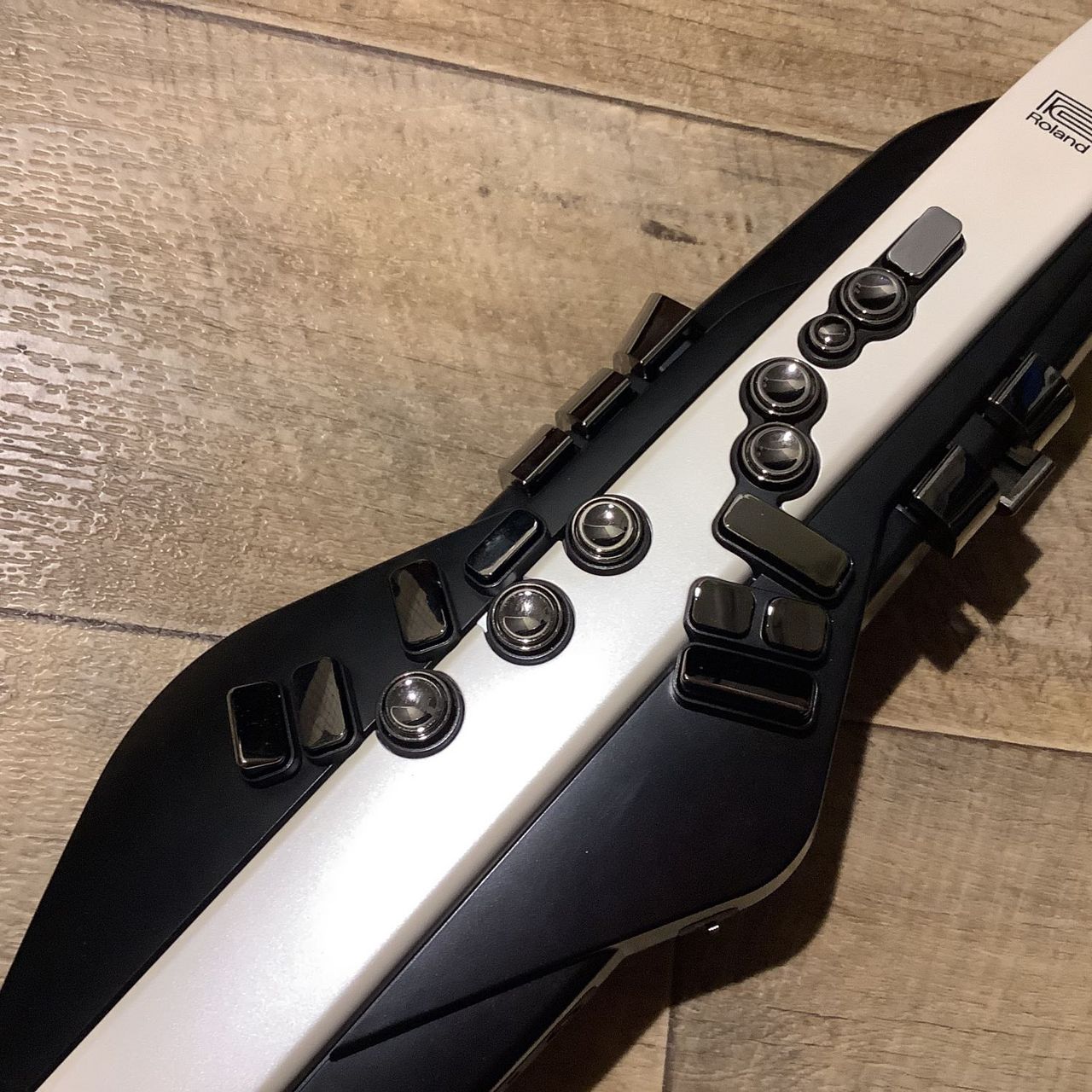Roland エアロフォン　AE-20 中古品 中古】Roland / AEROPHONE AE-20 エアロフォン デジタル管楽器
