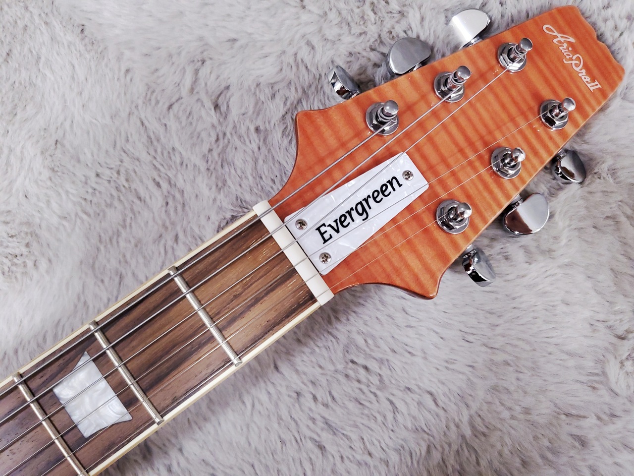 美品 Aria pro PE-AE200 レスポールカスタム ピンクレッド 美品 Aria pro PE-AE200 レスポールカスタム ピンクレッド