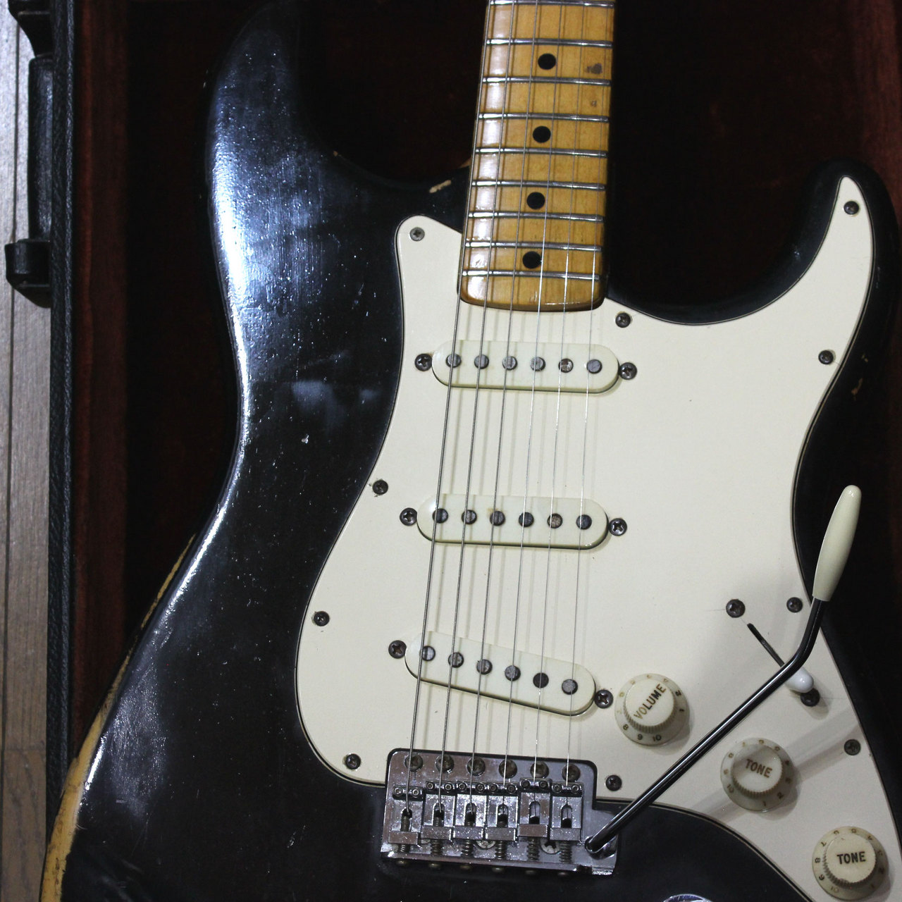 Fender Stratocaster BLACK 1ストリングスガイド フェンダー ストラト
