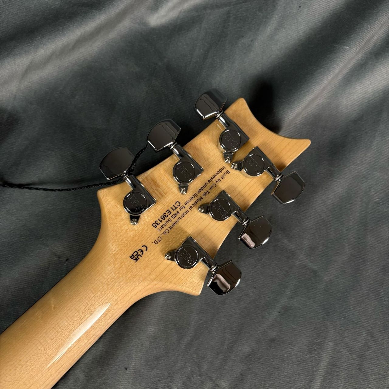 Paul reed smith SE Custom24 エレキギター st0179705_m.jpg