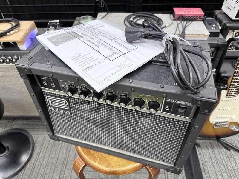 Roland JC-22 -Jazz Chorus-（中古）【楽器検索デジマート】