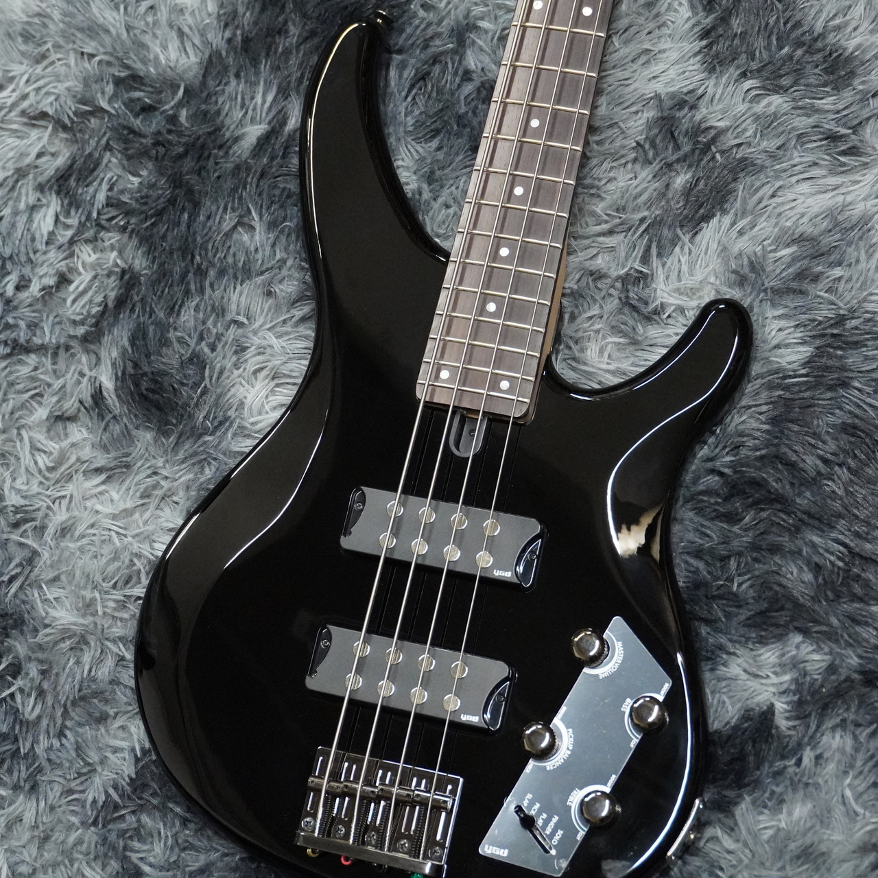YAMAHA TRBX304 ブラック(BL) 4弦アクティブベース 楽天市場】YAMAHA / TRBX304 ブラック(BL) TRBX300シリーズ