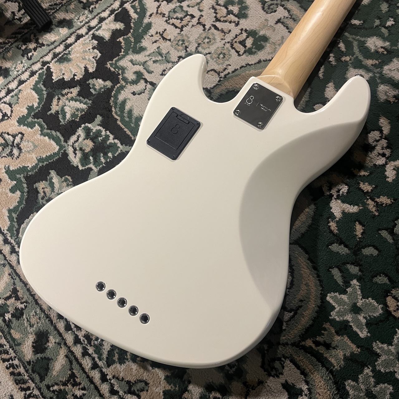 Sire V3 5st 2nd Generation AWH（新品）【楽器検索デジマート】