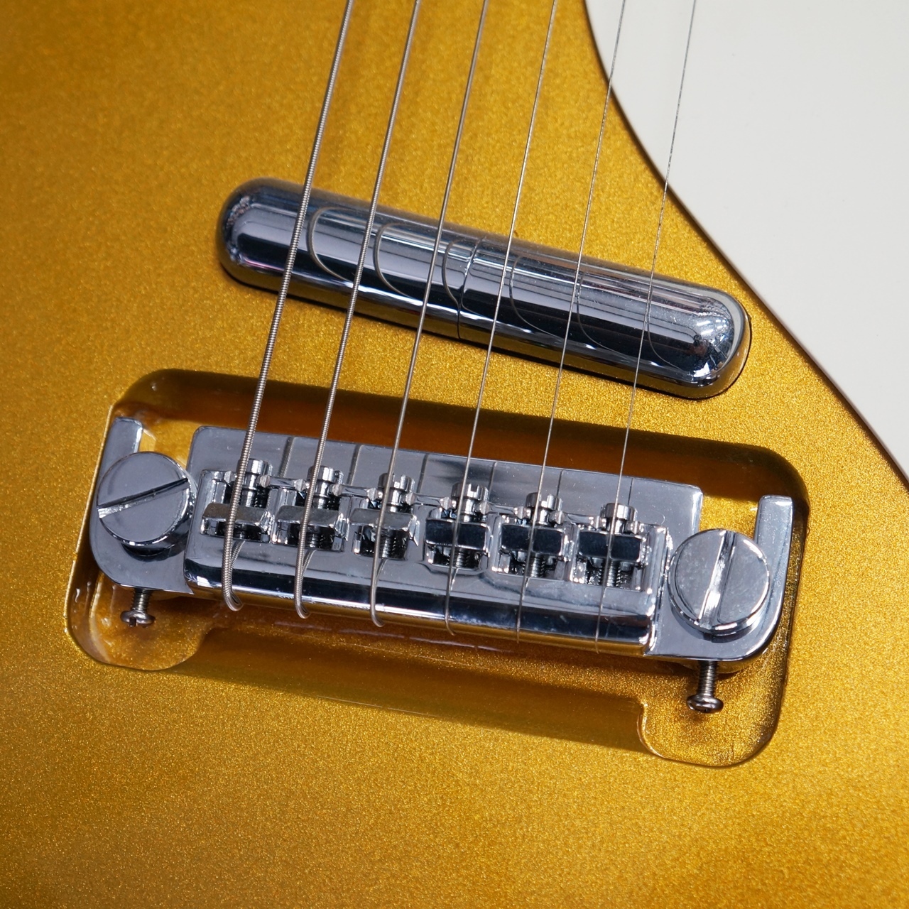 M*a様 DANELECTRO エレキギター ゴールド M*a様 DANELECTRO エレキギター ゴールド M*a様 DANELECTRO