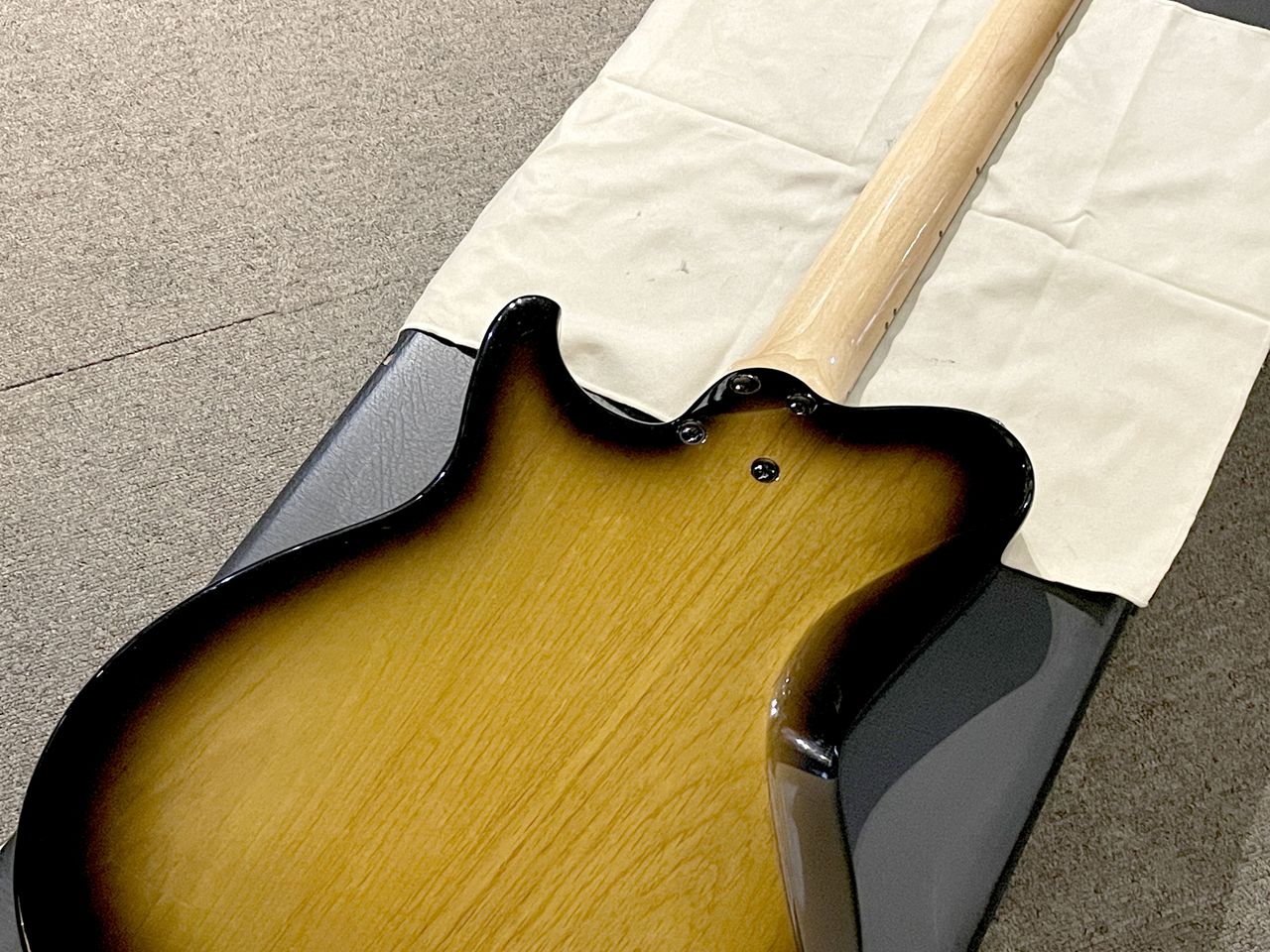 ARIA The Ventures Model 2000 VF-D1（中古）【楽器検索デジマート】