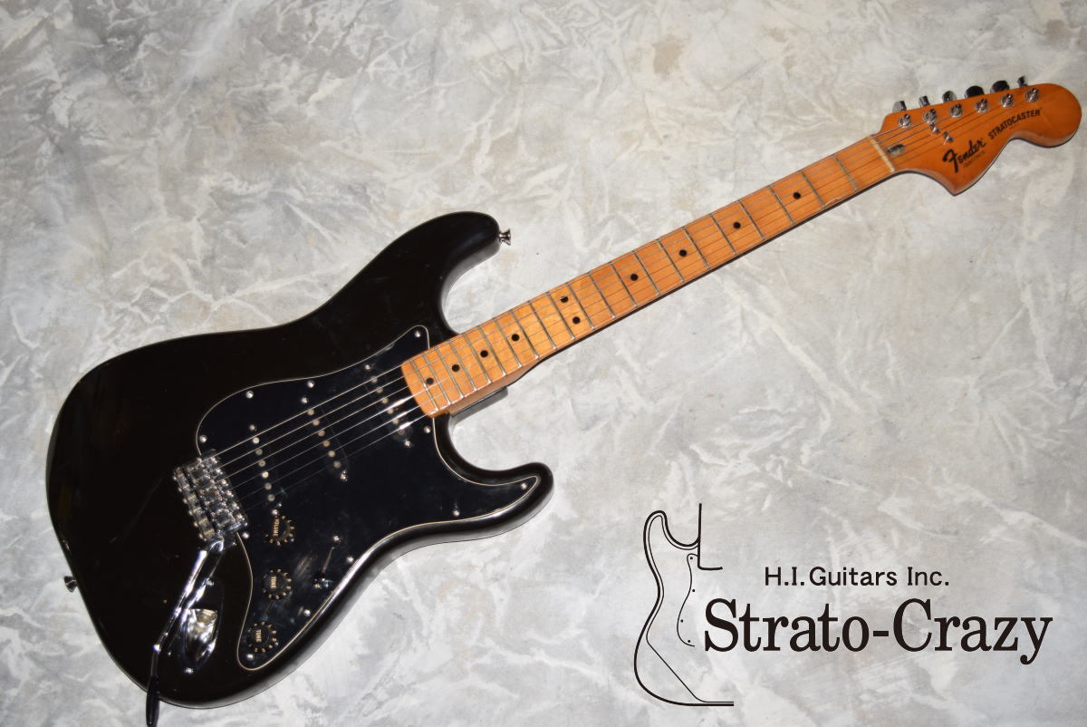 Fender '77 Black Stratocaster /Maple neck（ビンテージ