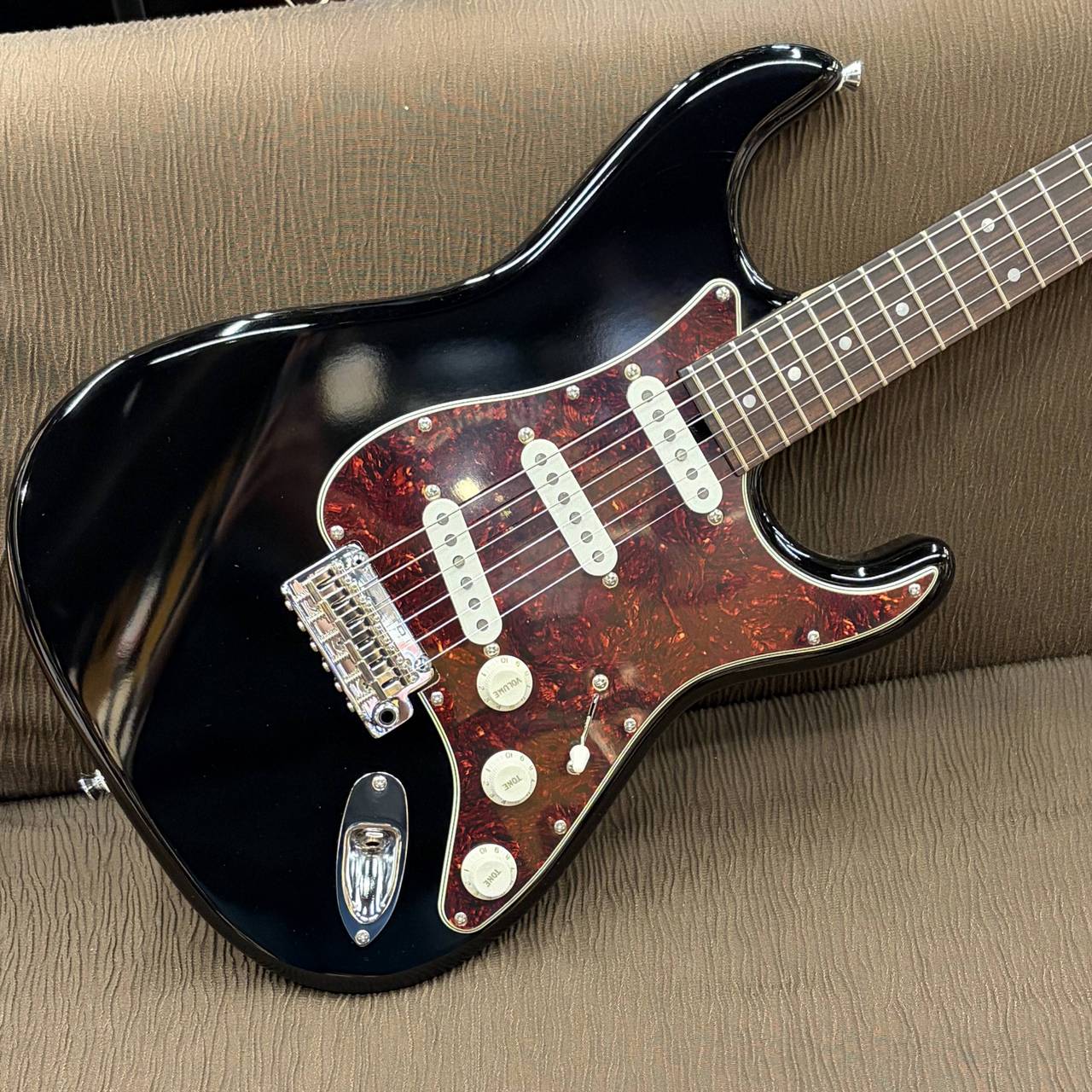 SAITO GUITARS S-622CSH -Black- #263442 ≒3.35kg 【黒×鼈甲ガード