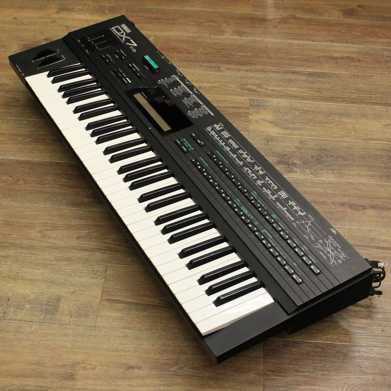 YAMAHA DX7II-D 【キーボードマート新宿】【新宿店】（中古/送料無料