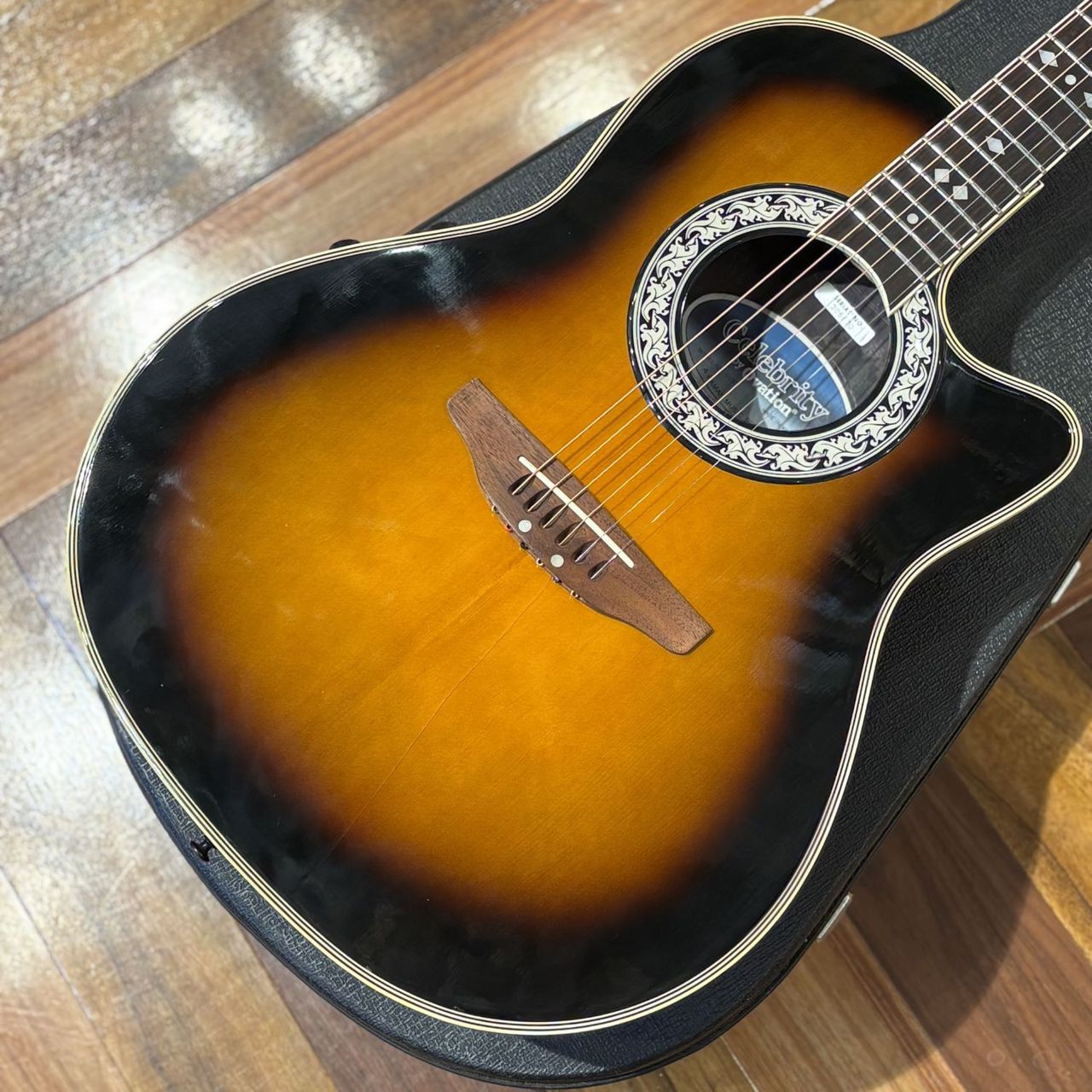 Celebrity by Ovation CC57 (エレアコ、ケース付) Ovation 【現物画像】CC57-1 セレブリティシリーズ SN:306670 【ご注意
