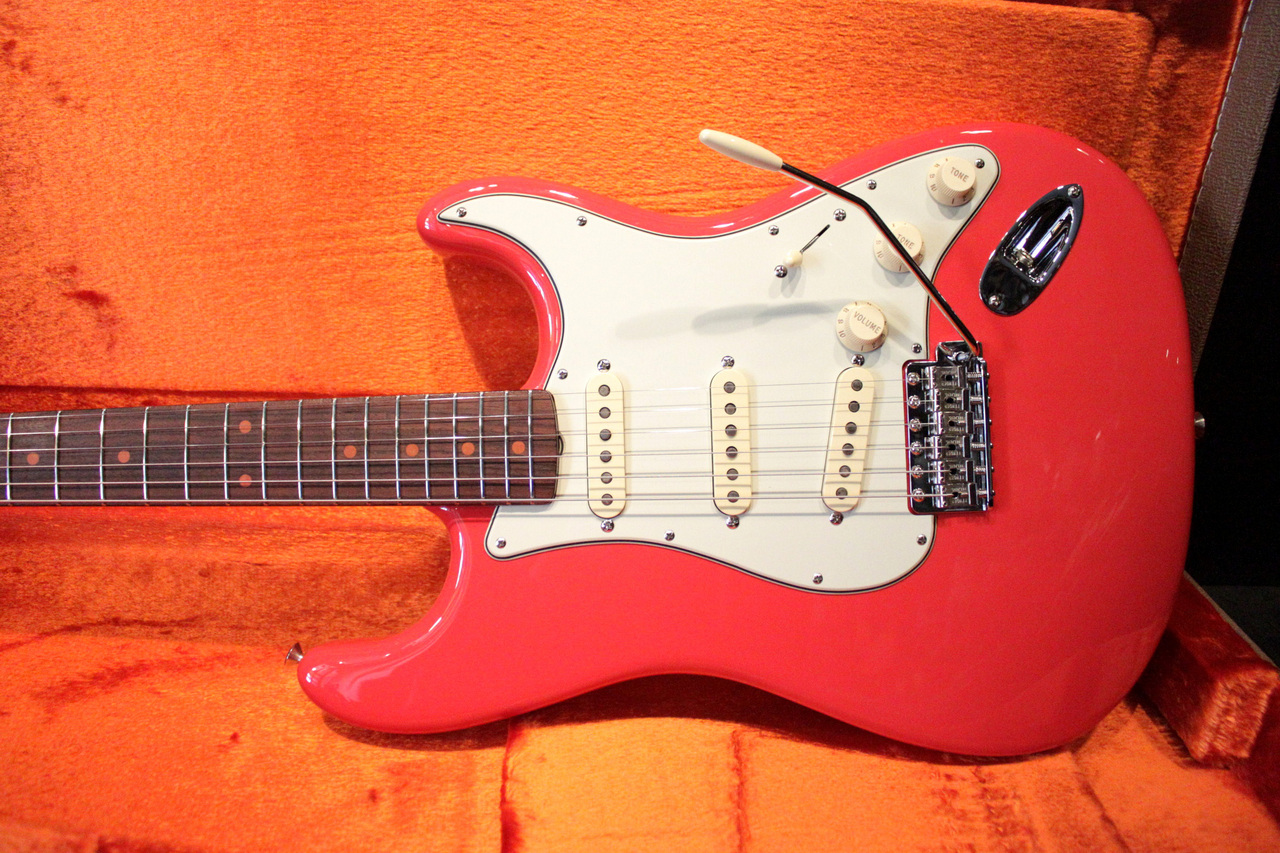 Fender American Vintage II 1961 Stratocaster Fiesta Red 2023