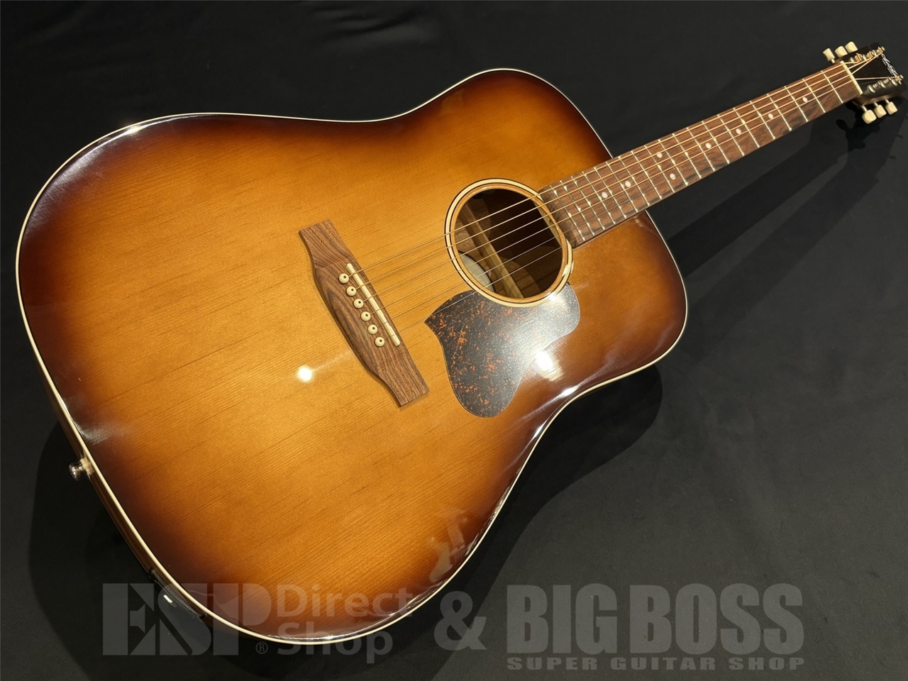 Art&Lutherie Americana Light Burst GT EQ【現品限り特価】（新品