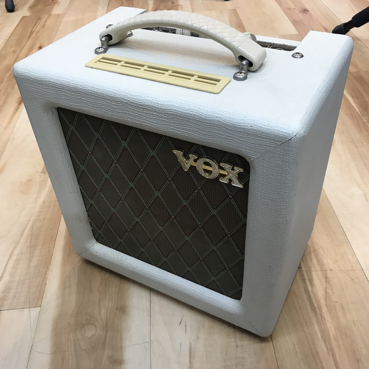 VOX AC4TV8 ギターアンプ ボックス VOX AC4TV8 ギターアンプ ボックス 公式通販