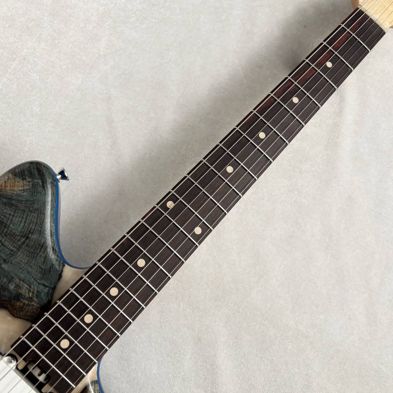 infinite Trad Fullsize JM / Stabilized Blue & White Resin #2217