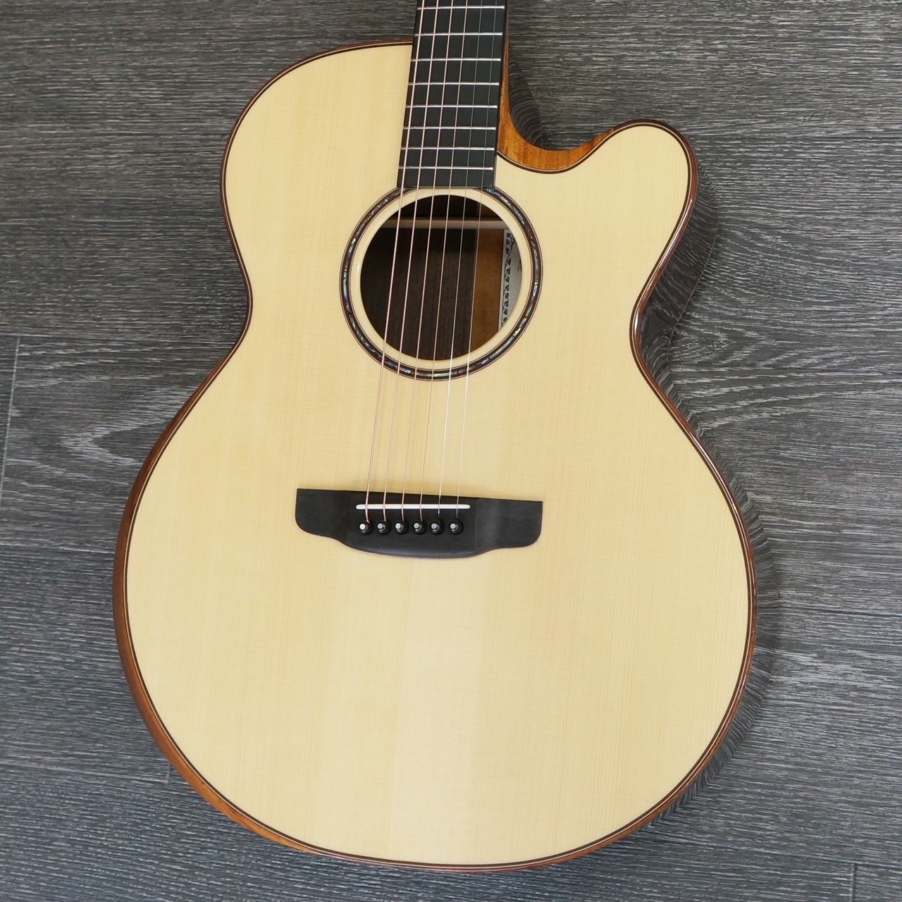 ASTURIAS GRAND SOLO SR（新品）【楽器検索デジマート】