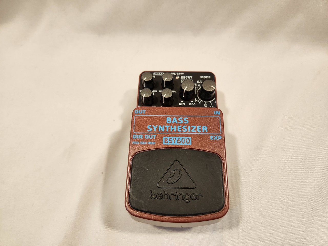 BEHRINGER BSY600 Bass Synthesizer（中古/送料無料）【楽器検索